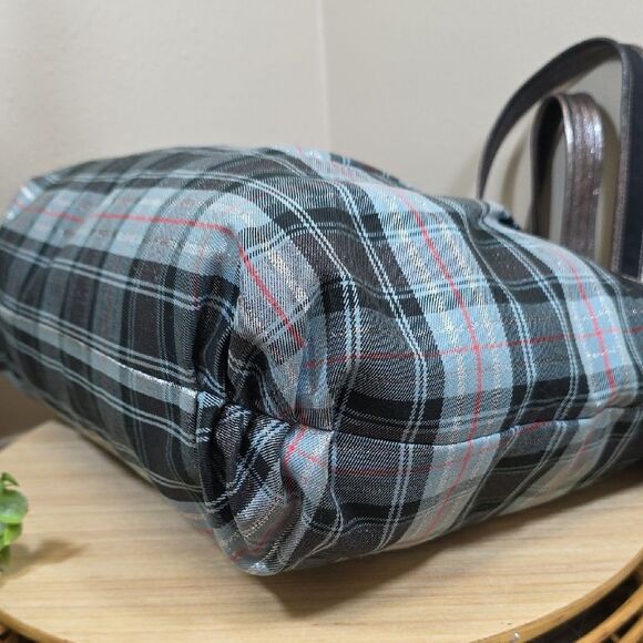 Coach Poppy Tartan Glamour Tote with Matching Wallet - Picture 7 of 16